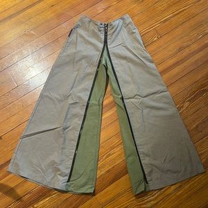 Women’s Parachute pant/skirt sz 24